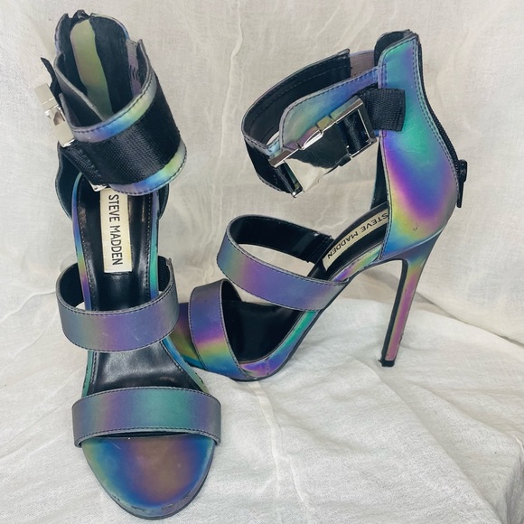 Steve Madden Holographic Heels 